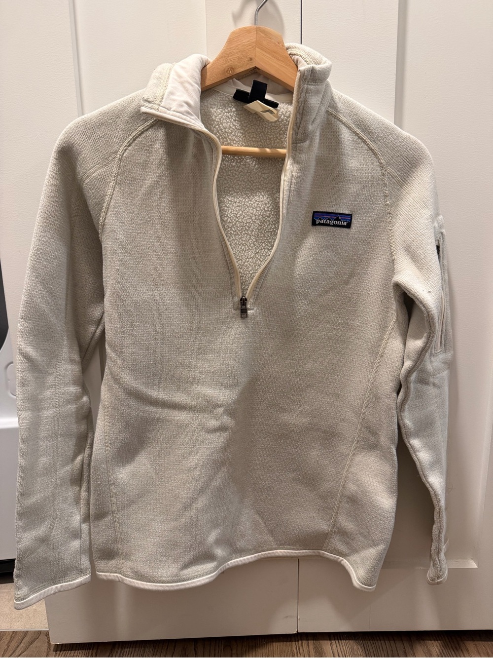 Patagonia Women's Cream Half-Zip Fleece Pullover